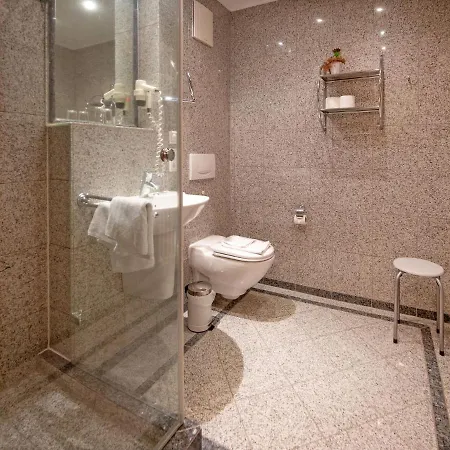 Komfort Appartement mit 1 Schlafzimmer und Balkon im Dachgeschoss 207 Ostseebad Ostseebad Binz Exterior foto